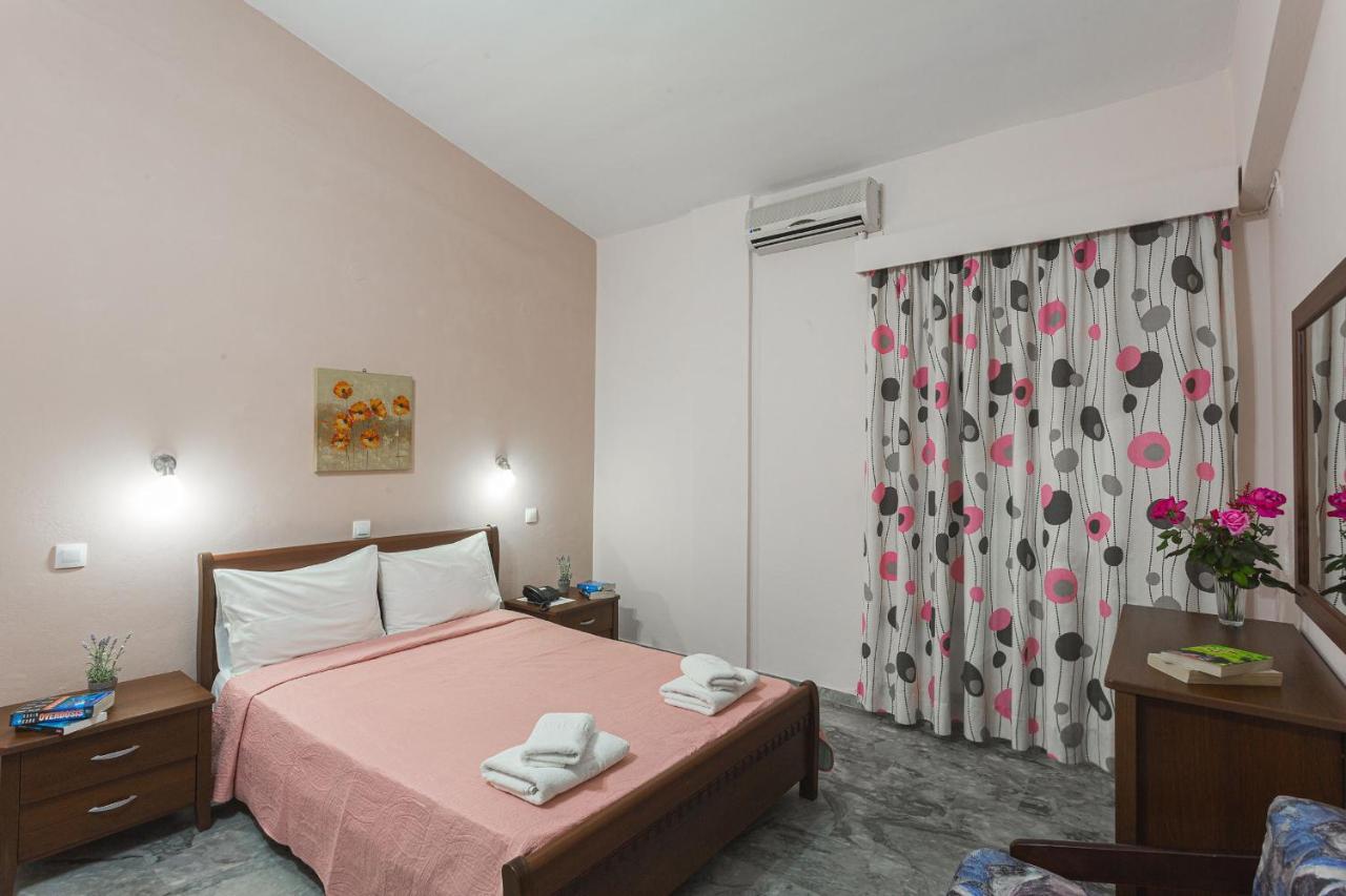 Remvi Hotel - Apartments Stoúpa Habitación foto